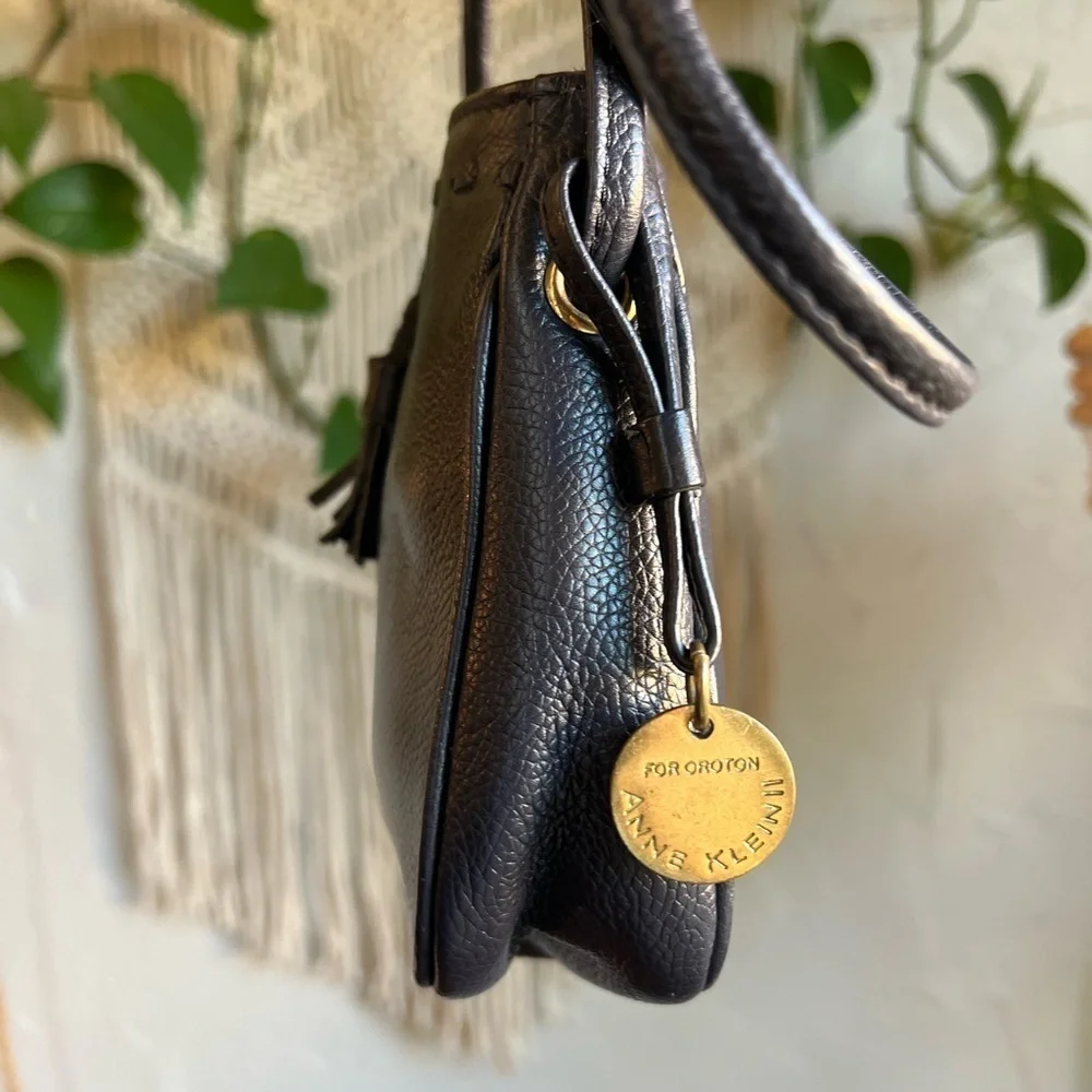 Vintage Anne Klein Oroton Leather Crossbody Bag Navy Leather Tassel Purse 80s